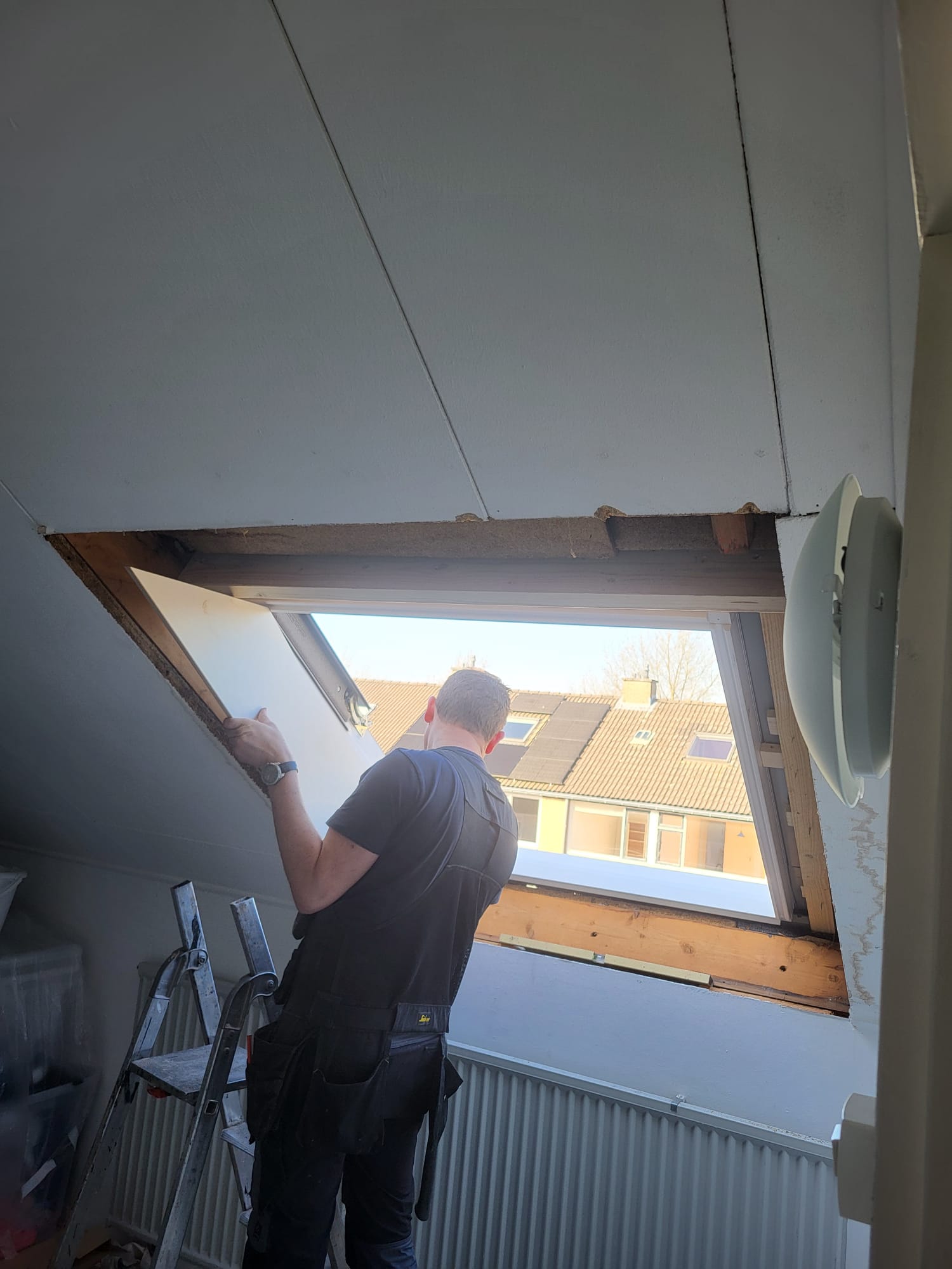 WhatsApp Image 2025-03-09 at 10.51.09 (1)