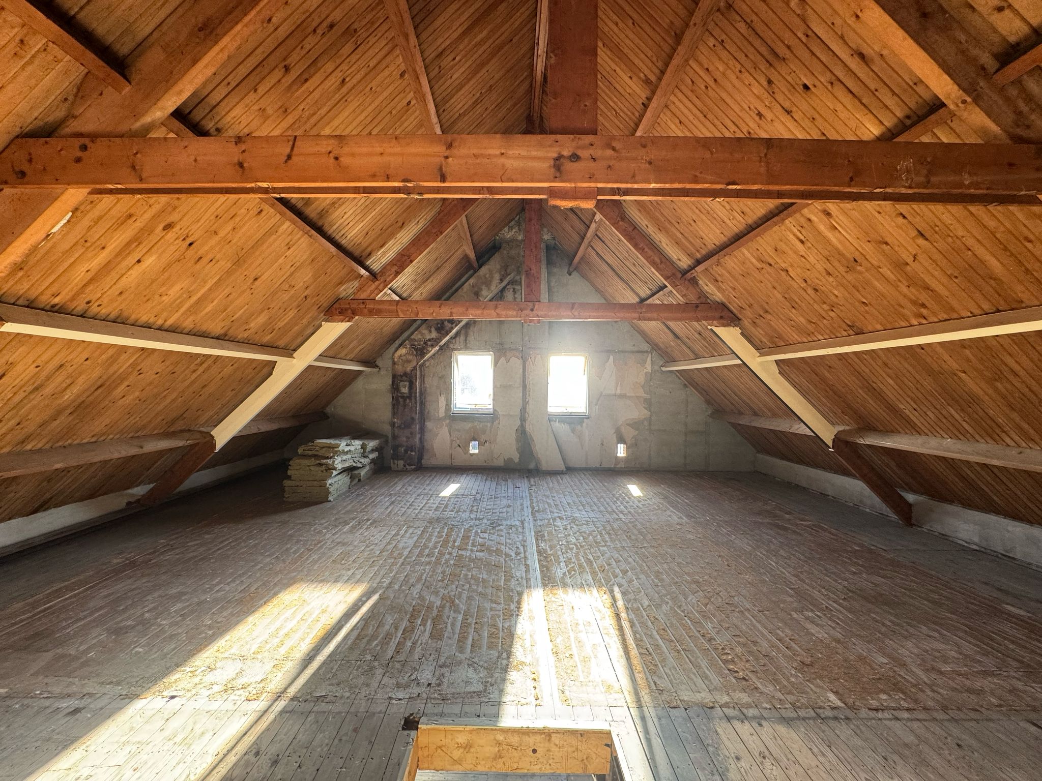 WhatsApp Image 2025-04-01 at 19.57.22 (2)