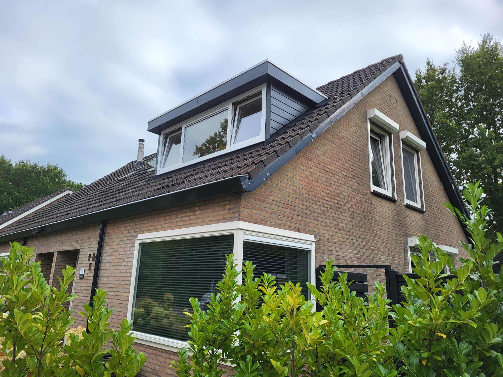 Dakkapellen Drenthe | Dakkapel Sleen - Project nieuwe dakkapel en boeien