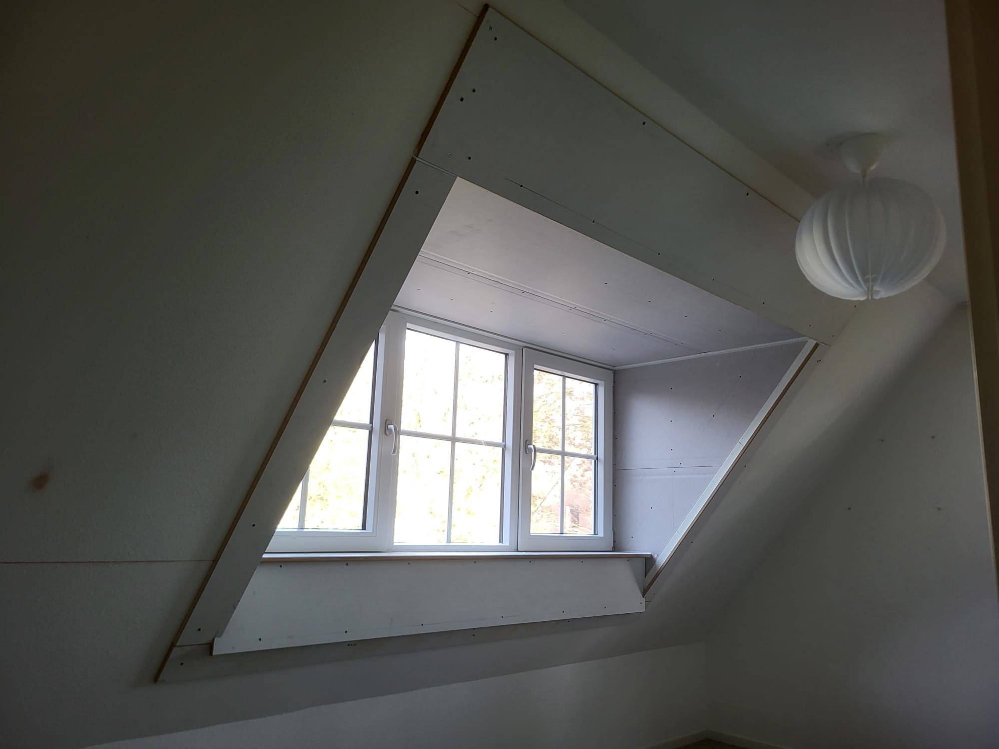 Dakkapellen Drenthe afwerking aan de binnenkant van dakkapel