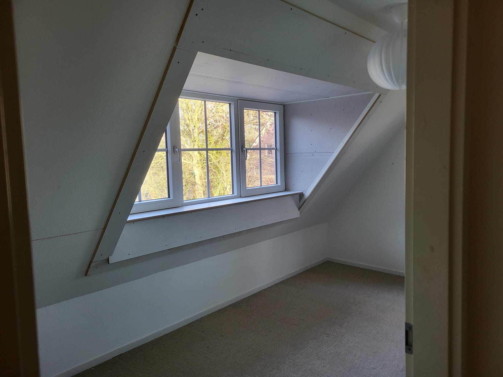 Dakkapellen Drenthe afwerking aan de binnenkant van dakkapel